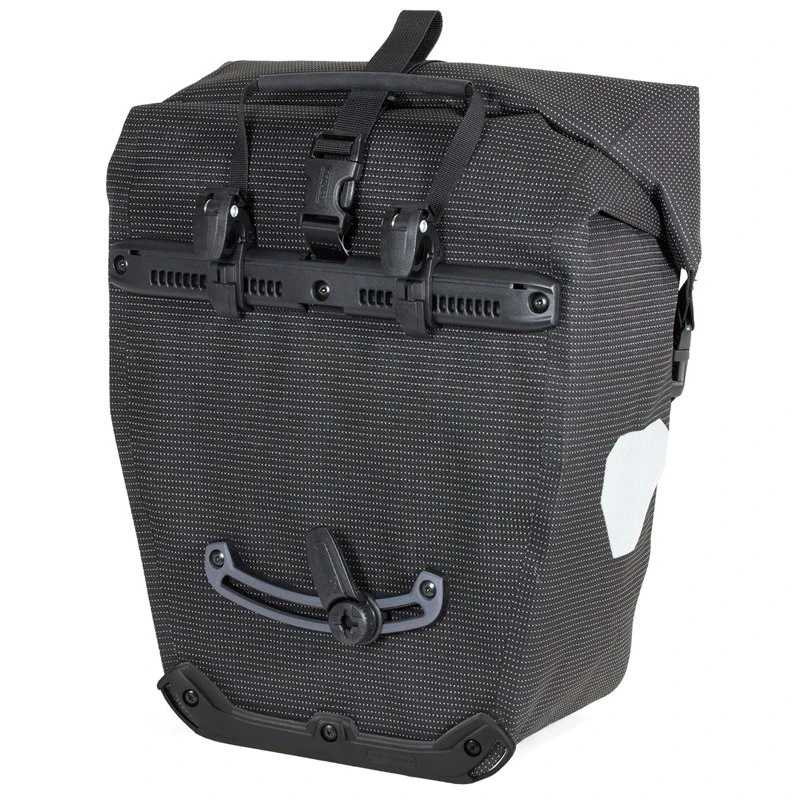 ORTLIEB Back-Roller High Visibility - QL2.1 Bike Pannier - 20L - Black Reflex 4 ORTLIEB Back-Roller High Visibility - QL2.1 Bike Pannier - 20L - Black Reflex - Image 2