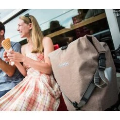 ORTLIEB Back-Roller Urban - QL3.1 Bike Pannier - 20L - Pepper -Ortlieb 118002 03 d 198075 1