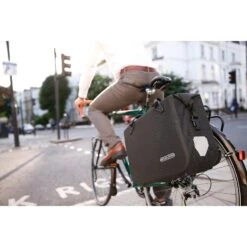 ORTLIEB Office-Bag High Visibility - QL2.1 Bike Pannier - 21L - Black Reflex -Ortlieb 164939 05 d 295951 1