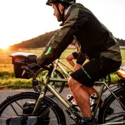 ORTLIEB Ultimate Six Urban - 5L Handlebar Bag - Pepper 10 ORTLIEB Ultimate Six Urban - 5L Handlebar Bag - Pepper -Ortlieb 359780 02 d 774869 1