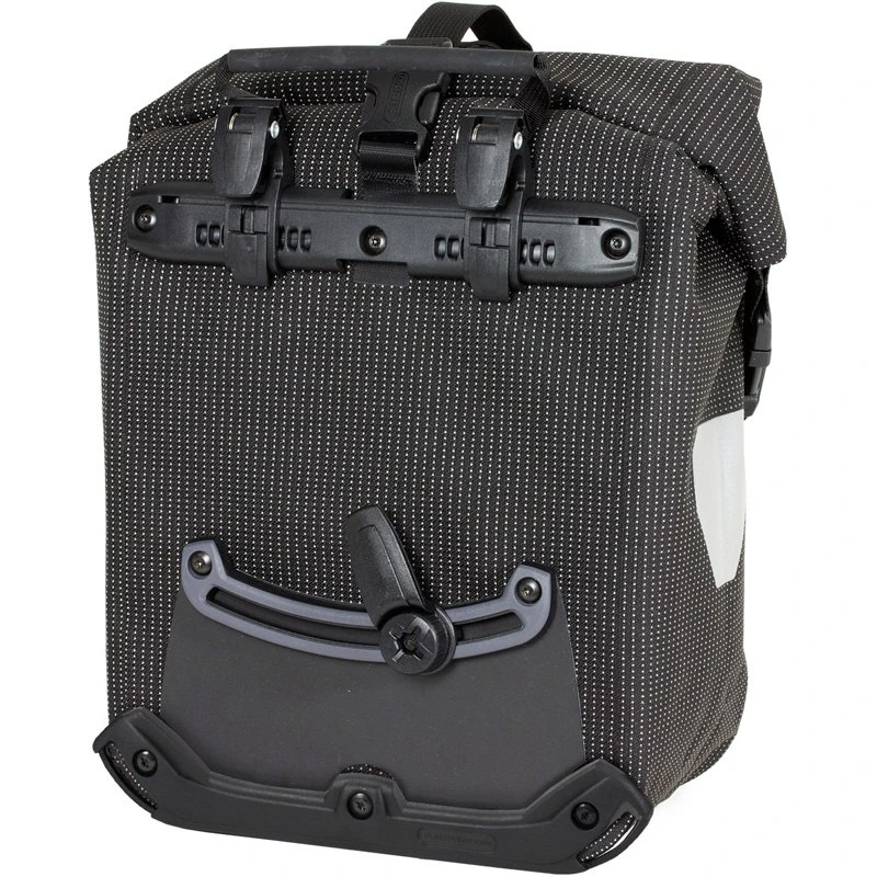 ORTLIEB Sport-Roller High Visibility - QL2.1 Bike Pannier (pair) - 2x12.5L - Black Reflex 5 ORTLIEB Sport-Roller High Visibility - QL2.1 Bike Pannier (pair) - 2x12.5L - Black Reflex - Image 3