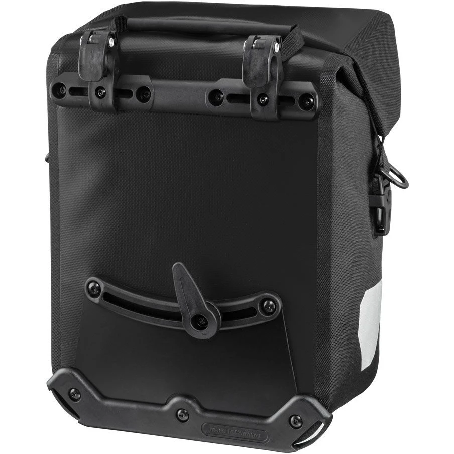 ORTLIEB Sport-Roller City - QL1 Bike Pannier (Pair) - 2x12.5L - Black 5 ORTLIEB Sport-Roller City - QL1 Bike Pannier (Pair) - 2x12.5L - Black - Image 3