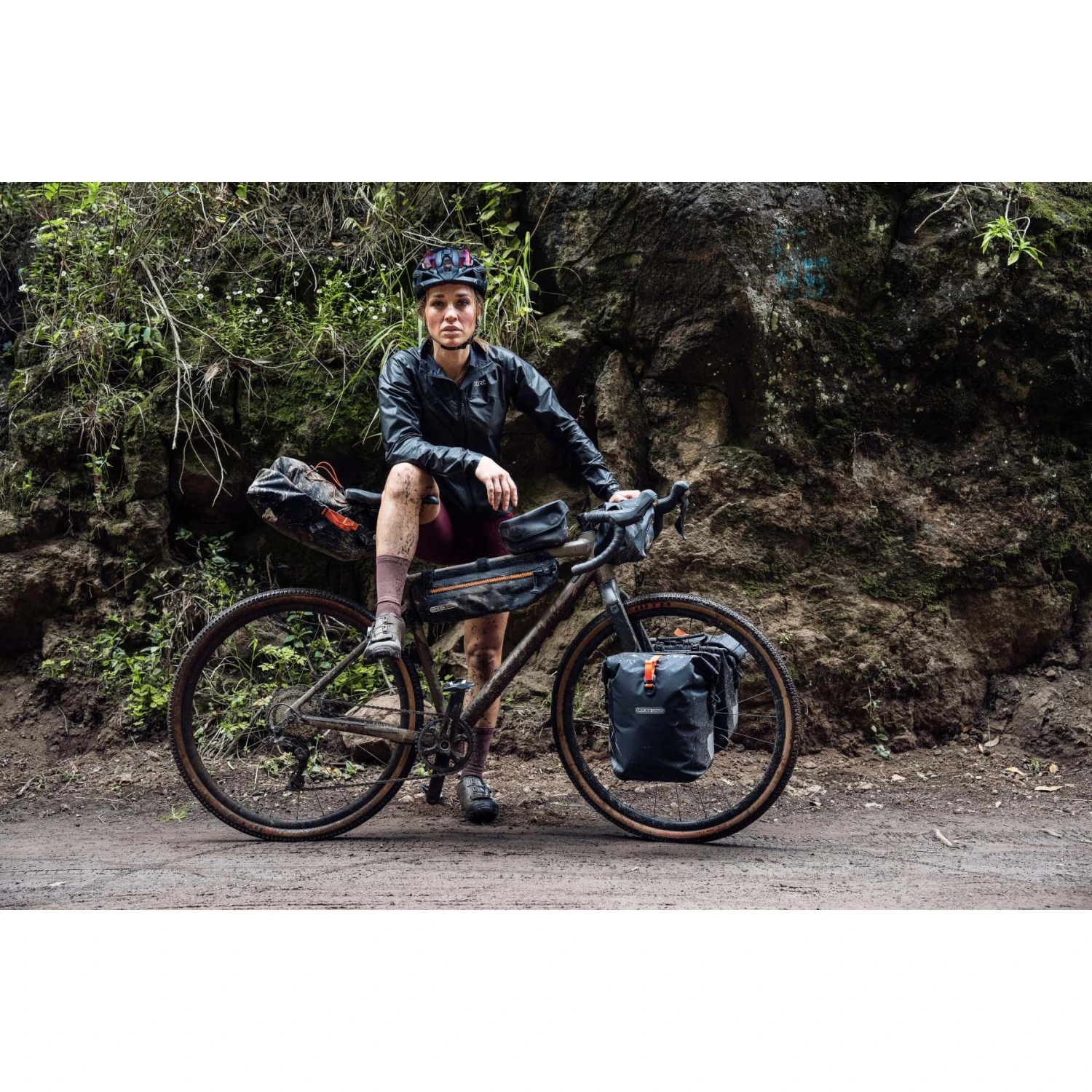 ORTLIEB Frame-Pack - Toptube - 3L - Black Matt 12 ORTLIEB Frame-Pack - Toptube - 3L - Black Matt - Image 10