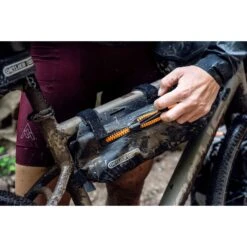 ORTLIEB Frame-Pack - Toptube - 3L - Black Matt 19 ORTLIEB Frame-Pack - Toptube - 3L - Black Matt -Ortlieb ortlieb f9944 16 1394530