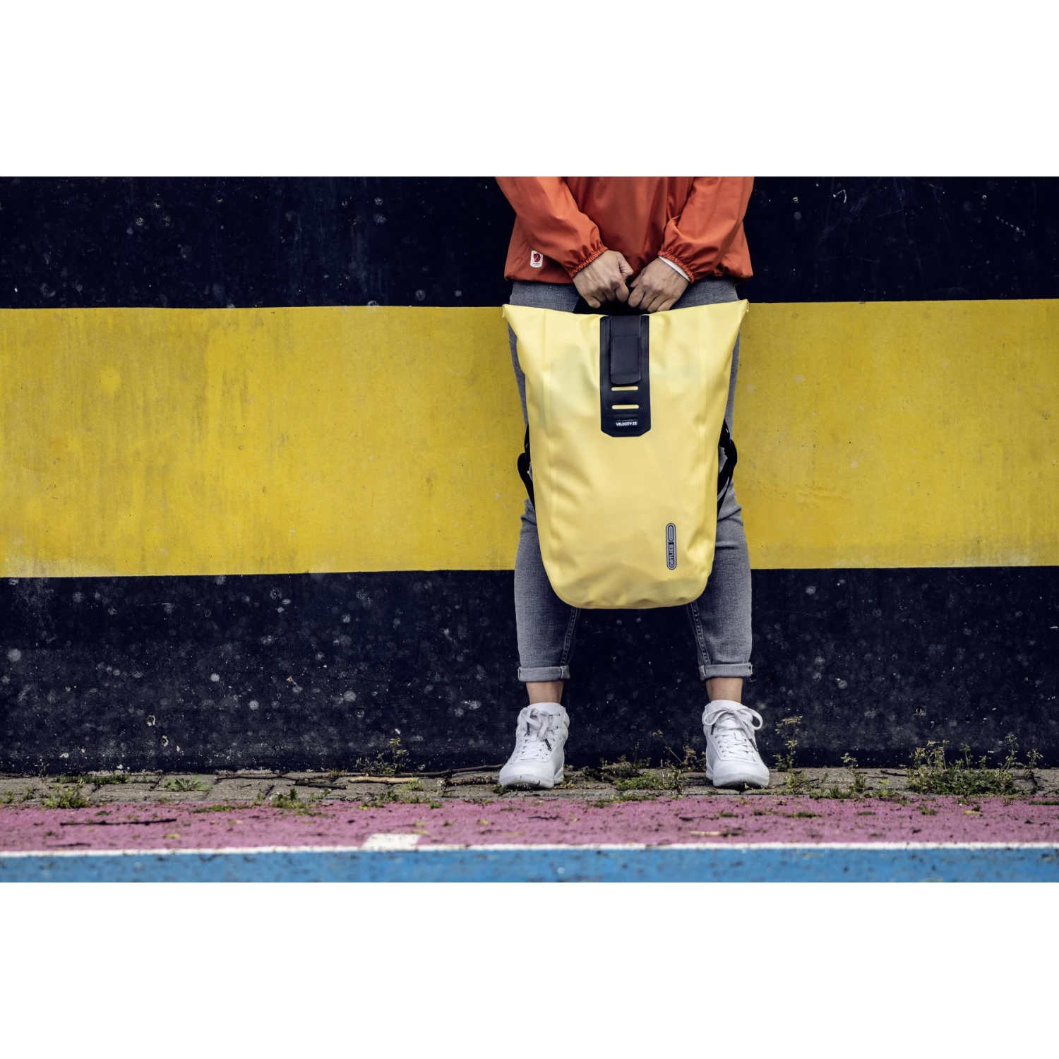 ORTLIEB Velocity PS - 23L Backpack - Lemon Sorbet 11 ORTLIEB Velocity PS - 23L Backpack - Lemon Sorbet - Image 9