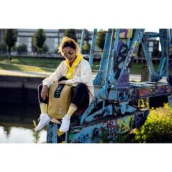 ORTLIEB Velocity PS - 17L Backpack - Rooibos 23 ORTLIEB Velocity PS - 17L Backpack - Rooibos -Ortlieb ortlieb velocity ps 17l lemon r430007 11 1129890 1