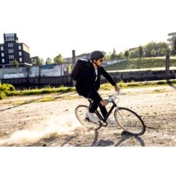 ORTLIEB Velocity - 17L Backpack - Black 17 ORTLIEB Velocity - 17L Backpack - Black -Ortlieb ortlieb velocity ps 17l lemon r430007 12 1129891 2